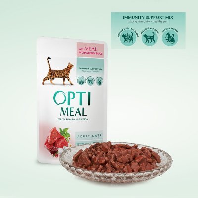 OPTIMEAL Cat Adult & Senior Veal & Cranberry in Gravy